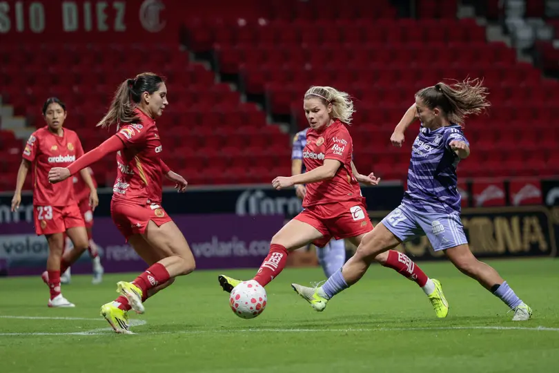 Jugadoras de Tigres y Toluca en el Clausura 2026 de la Liga MX Femenil | IMAGO 7