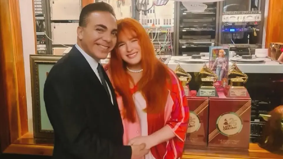 Los novios se conocieron desde hace tiempo, pero no habían dicho nada al respecto / FB: @kuhnemusic