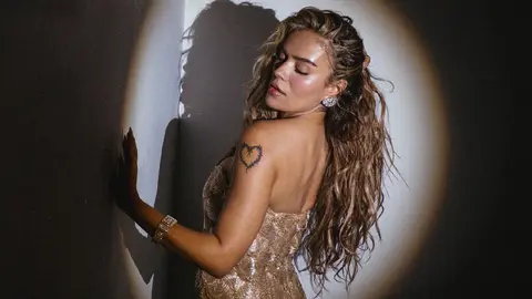 La preventa iniciará el 29 de abril, mientras que la venta general arrancará al día siguiente / FB: @KarolGOficial
