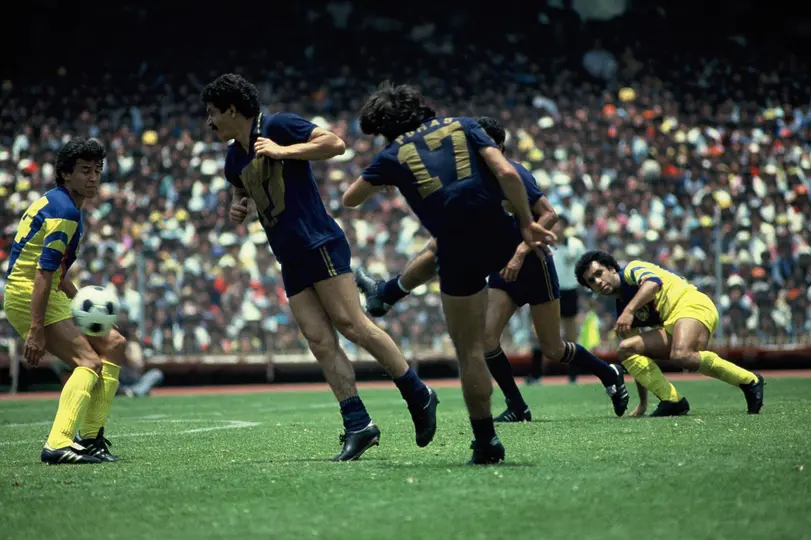 Ricardo Ferretti en la Final de Pumas contra América en la Temporada 1984-85 | MEXSPORT