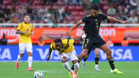 Luis Romo en el partido de la Selección Mexicana contra Ecuador | IMAGO 7