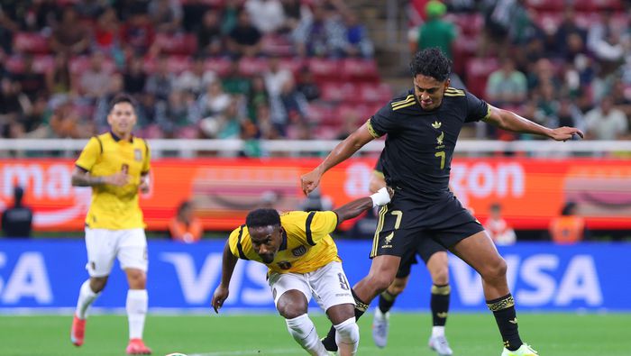 Luis Romo en el partido de la Selección Mexicana contra Ecuador | IMAGO 7
