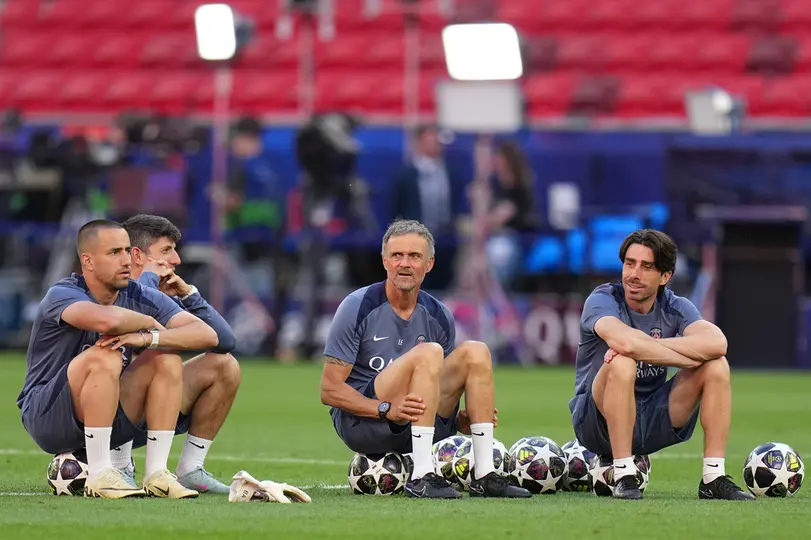 Luis Enrique y su cuerpo técnico | AP
