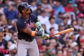 Grand Slam de Ronald Acuña ‘hunde’ a los Red Sox en el Fenway Park