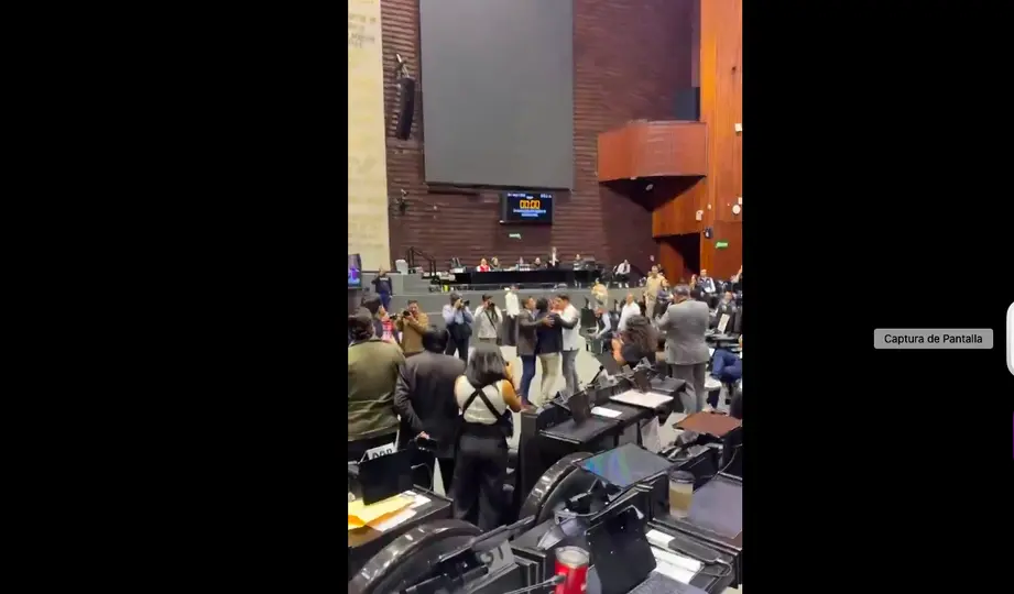El ambiente en San Lázaro se tensó tras acusaciones e insultos entre diputados de Morena y PRI./ Captura de pantalla