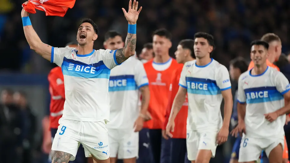 Universidad Católica festejando el triunfo ante Boca en la Bombonera | AP