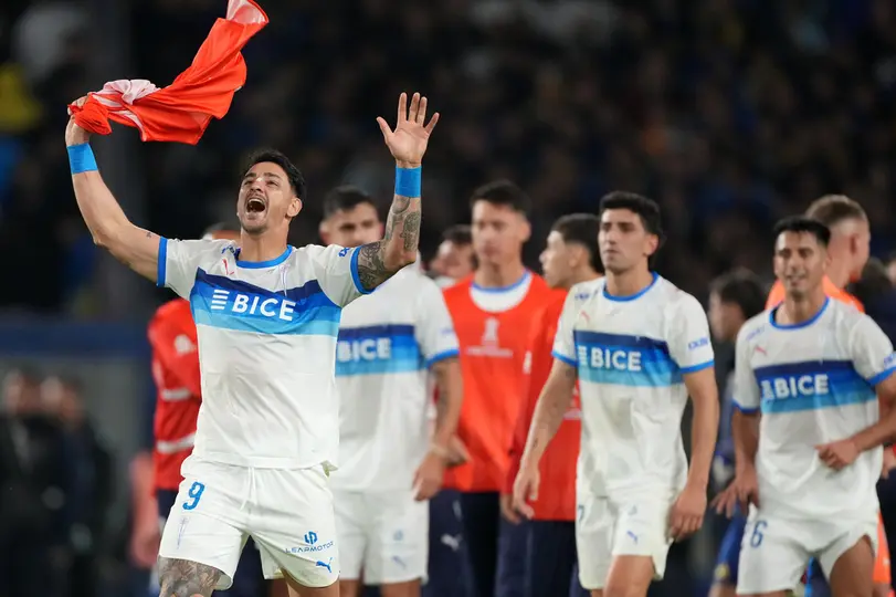 Universidad Católica festejando el triunfo ante Boca en la Bombonera | AP