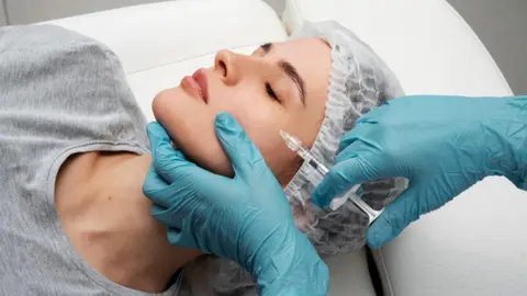 ¿Qué es la Ley Nicole? CDMX aprueba una serie prohibiciones en cirugías estéticas en menores