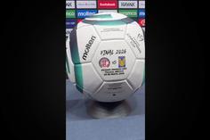 ¡Qué elegancia! El balón para la Final de la Champions Cup de Concacaf entre PSG y Arsenal
