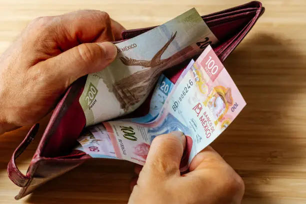 Trabajadores que laboren durante el 11 de junio de 2026 tendrían derecho a recibir un pago superior al habitual./ Pixabay