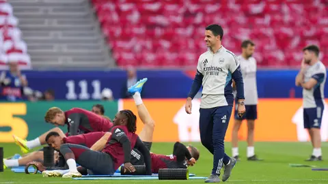 Arsenal previo a la Final de la Champions League | AP