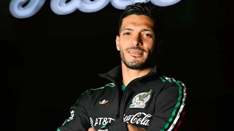 Raúl Jiménez con México en el dÍa de medios | IMAGO7