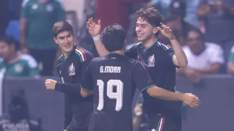 Gilberto Mora, Armando González y Brian Gutiérrez con México | IMAGO7