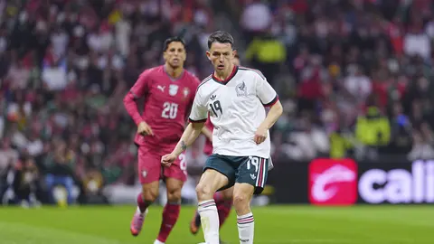 Álvaro Fidalgo en el amistoso de la Selección de México contra Portugal | IMAGO 7