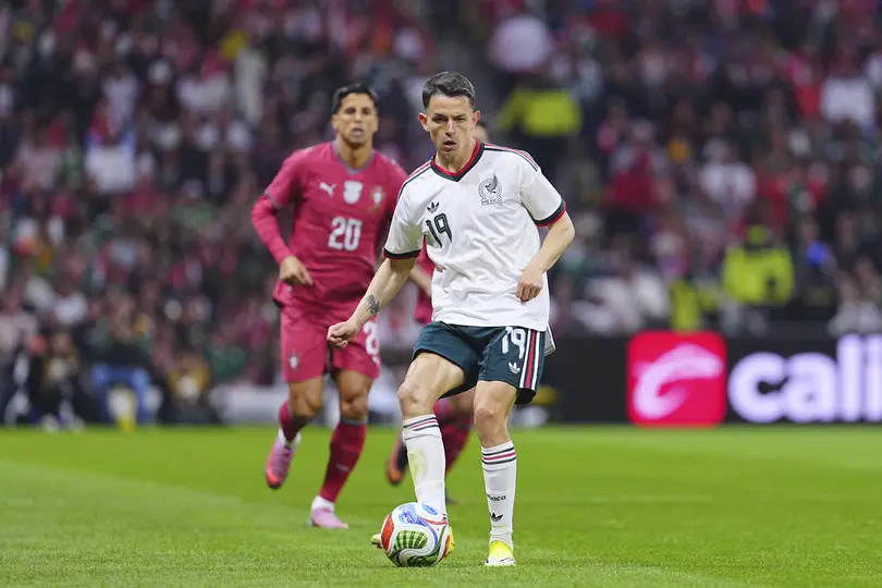 Álvaro Fidalgo en el amistoso de la Selección de México contra Portugal | IMAGO 7