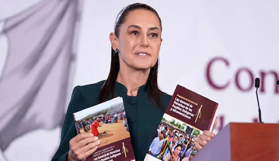 Presidenta firma convocatoria para consulta de iniciativa de Ley General de Derechos de los Pueblos Indígenas y Afromexicanos / @GobiernoMX