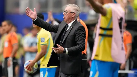 Carlo Ancelotti dirigiendo el duelo ante los nipones | AP