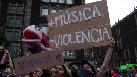 Marcha feminista del 8 de marzo en Ciudad de México | PATRICIA SPÍNDOLA