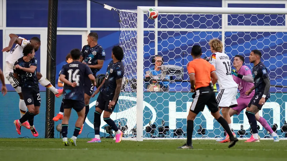El gol de Jonathan Tah ante Paraguay fue anulado por una falta previa | AP