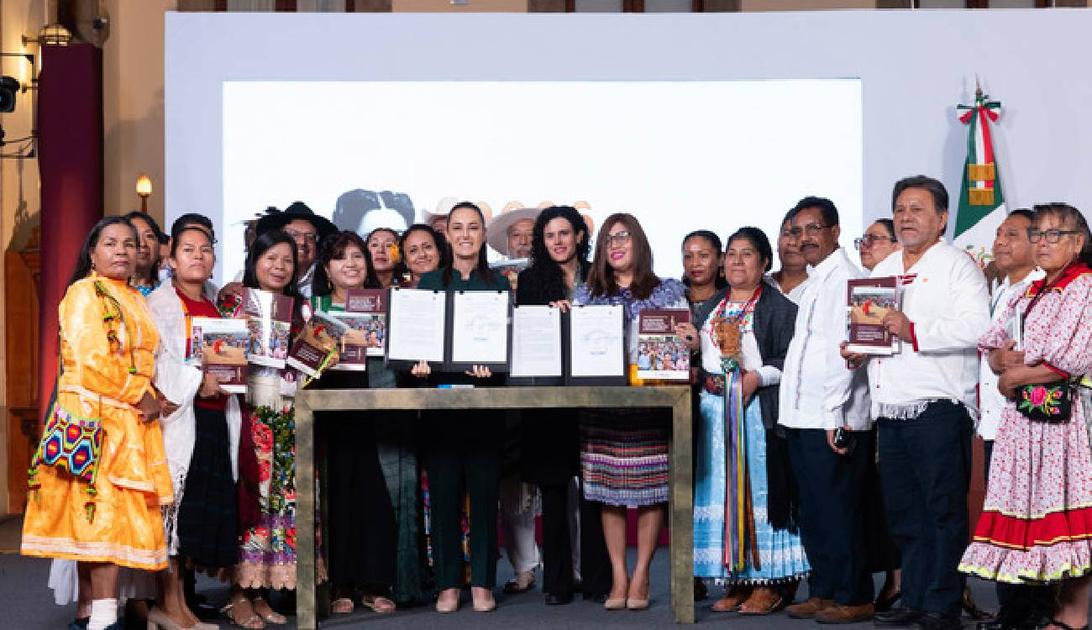 Presentan Ley General de Derechos de los Pueblos Indígenas y Afromexicanos; así busca garantizar su autonomía