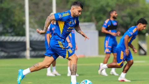 Ángel Correa en pretemporada con Tigres | X: @TigresOficial