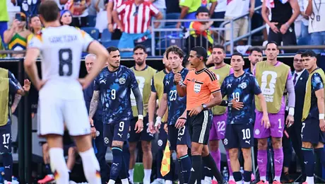 ¿Robo en Boston? Anulan gol a Alemania por polémica falta al portero paraguayo