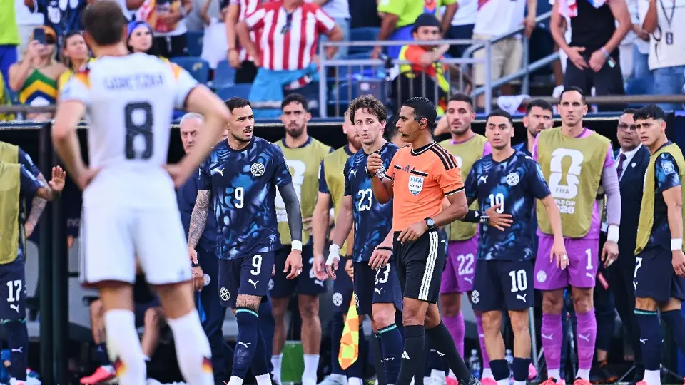 ¿Robo en Boston? Anulan gol a Alemania por polémica falta al portero paraguayo