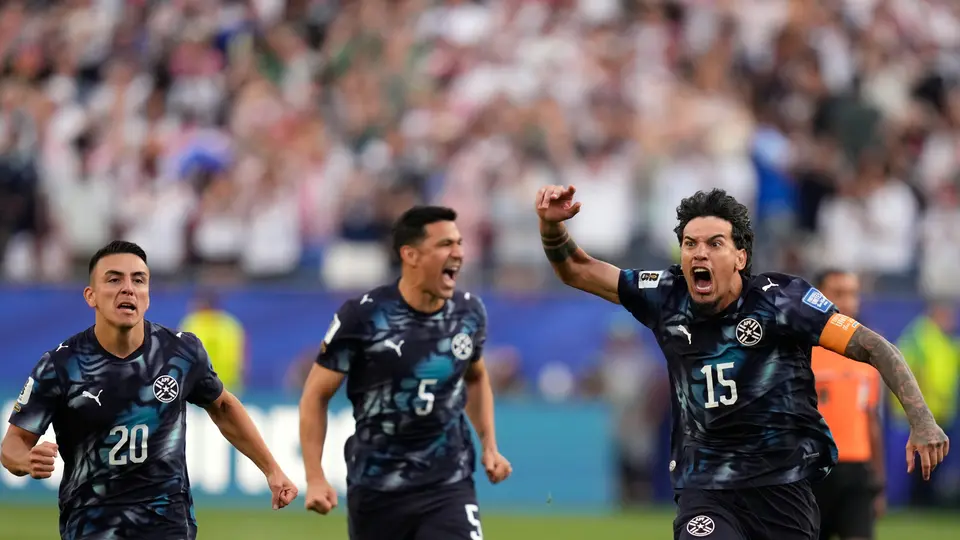 Paraguay rompe maldición ya que por primera vez elimina a una selección europea en un Mundial