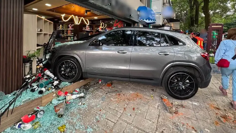 Al final, los seguros de ambos afectados terminaron por pagar los daños / X: @@SSC_CDMX