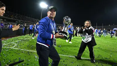 Víctor Velázquez revela que próximamente habrá noticias del nuevo estadio de Cruz Azul