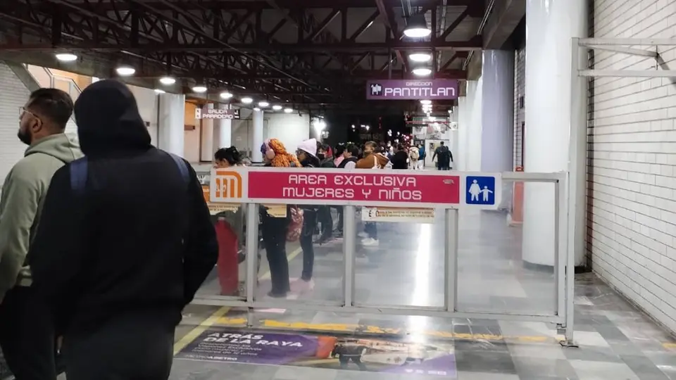 El nuevo sistema utilizará un "semáforo de calor" con colores para indicar qué tan saturada se encuentra cada estación. / @MetroCDMX