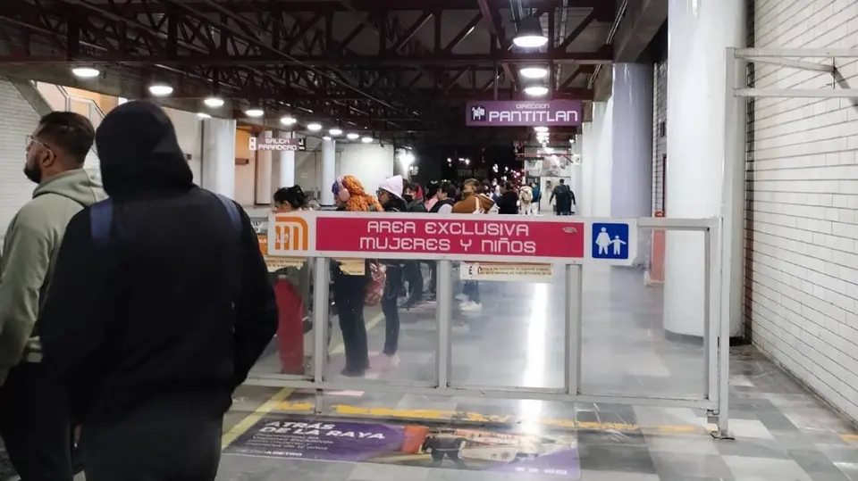 El nuevo sistema utilizará un "semáforo de calor" con colores para indicar qué tan saturada se encuentra cada estación. / @MetroCDMX
