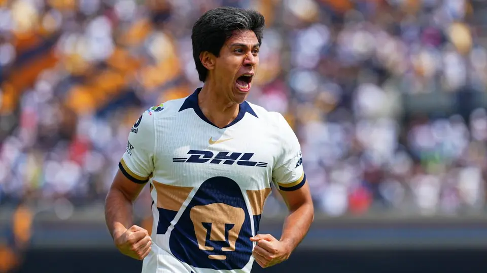 José Juan Macías con Pumas en la Liga MX | IMAGO 7