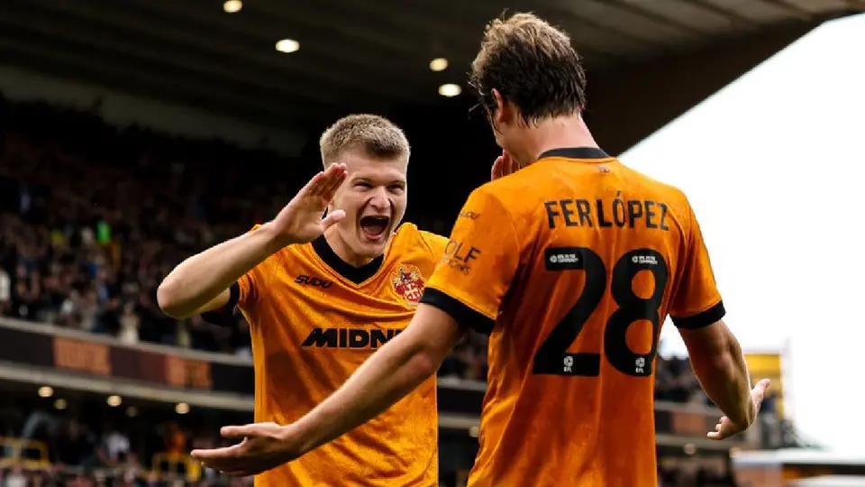 Fer López l Insta: @wolves