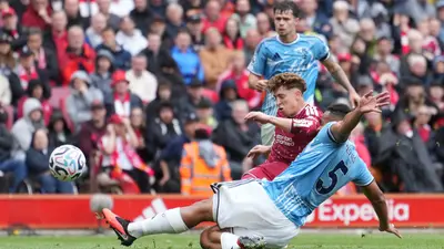 Liverpool rescata un punto de locura ante Nottingham Forest en Anfield