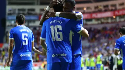 Despertó el campeón: Cruz Azul vence al Necaxa con golazos