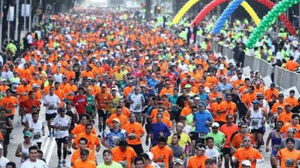 Muere hombre de 33 años en la Maratón de la Ciudad de México | MEXSPORT