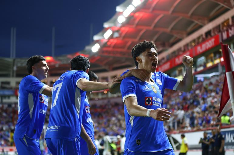 Jeremy Márquez anota golazo ante Necaxa | IMAGO7