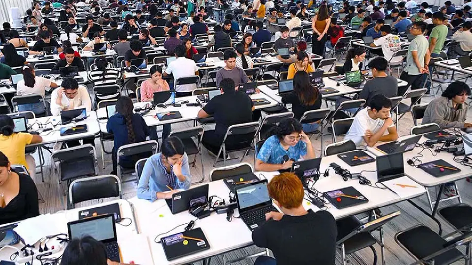 Aproximadamente 57 por ciento consiguió ser admitido para comenzar sus estudios / Especial