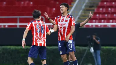 Jesús Hernández y Ángel Chávez, del Tapatío a la órbita del primer equipo de Chivas