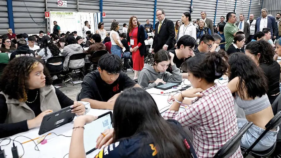 Reportan que 49 mil 74 estudiantes de primer ingreso se incorporarán a la Universidad durante el ciclo 2026-2027 / Especial