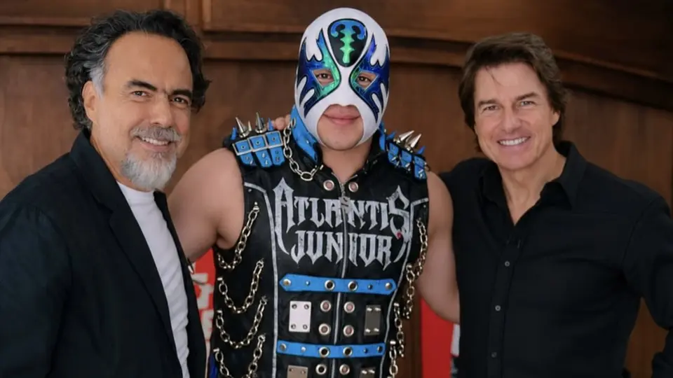 ¡De la México a Hollywood! Atlantis Jr. protagoniza icónica foto con Tom Cruise e Iñárritu