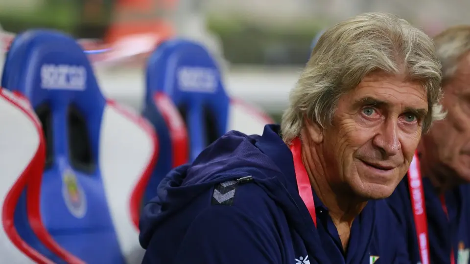Manuel Pellegrini en un partido amistoso con Betis en 2023 | MEXSPORT