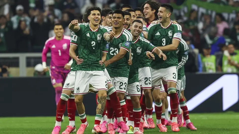 Jugadores de la Selección Mexicana en celebración| MEXSPORT