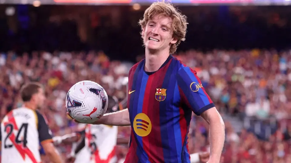 Anthony Gordon en el partido de Barcelona ante Rayo Vallecano | AFP