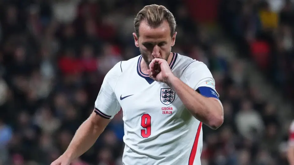 Harry Kane en celebración con la Selección de Inglaterra | AP