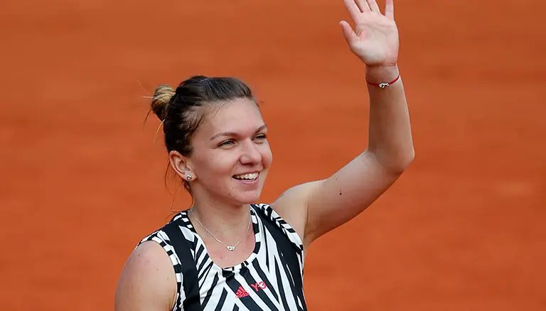 Halep evita ser sorprendida en Roland Garros