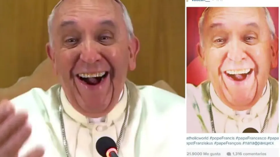 Supuesta selfie del Papa causa furor