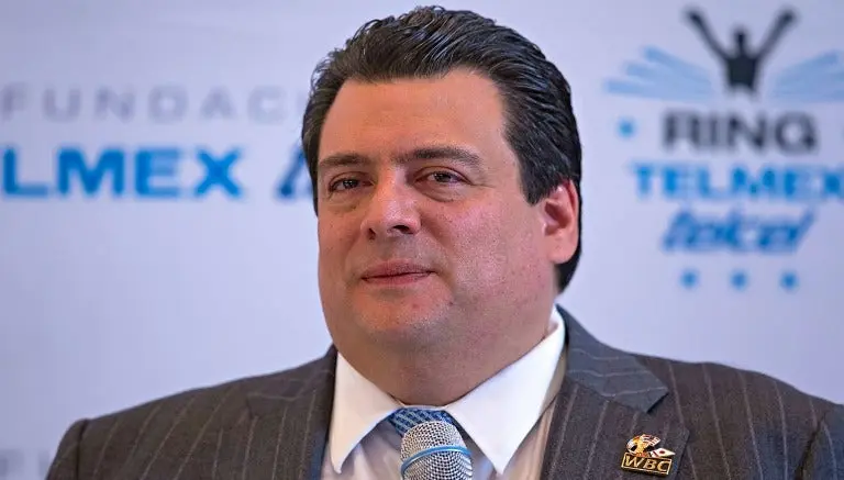 'Integridad física de boxeadores peligra en JO': Sulaimán