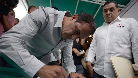 Excandidato de PRD asegura que Cuau es manipulado